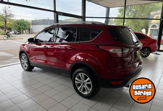 Camionetas - Ford kuga 2017 Nafta 100000Km - En Venta