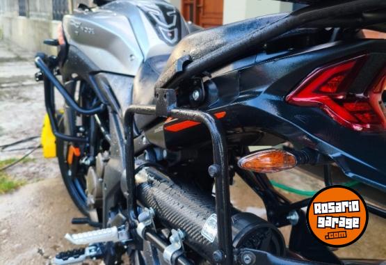 Motos - Voge 300DS 2025 Nafta 7500Km - En Venta