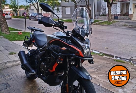 Motos - Voge 300DS 2025 Nafta 7500Km - En Venta