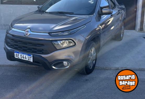 Camionetas - Fiat TORO FREEDOM 2020 Nafta 60000Km - En Venta