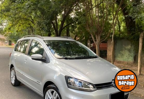 Autos - Volkswagen Suran Highline 2016 Nafta 139000Km - En Venta