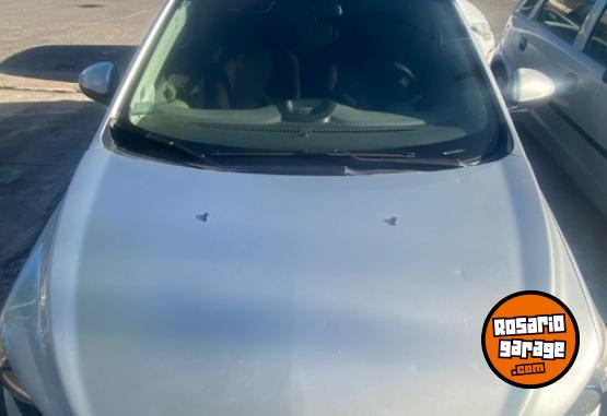 Autos - Chevrolet Sonic 2012 Nafta 95000Km - En Venta