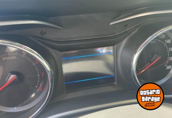 Autos - Chevrolet TRACKER PREMIER 1.2T 2021 Nafta 84000Km - En Venta