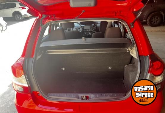 Autos - Toyota etios 2018 Nafta 58000Km - En Venta