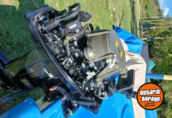 Embarcaciones - Vendo piraguon super safari 550 motor mercury 15 hp - En Venta