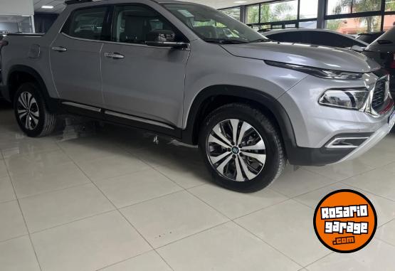 Camionetas - Fiat TORO VOLCANO AT 4X2 2024 Nafta 3800Km - En Venta