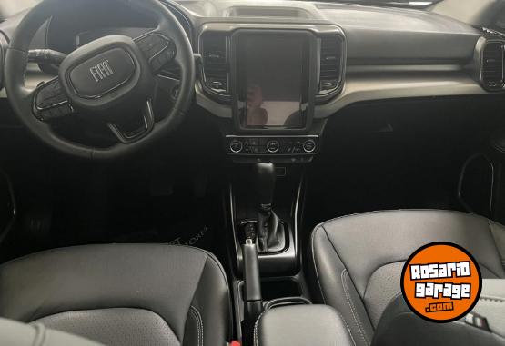 Camionetas - Fiat TORO VOLCANO AT 4X2 2024 Nafta 3800Km - En Venta