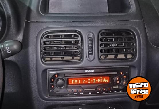 Autos - Renault Cl�o 2 mio 2014 Nafta 100000Km - En Venta