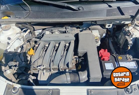 Autos - Renault Logan 1.6L 16V Privilege 2017 Nafta 115000Km - En Venta