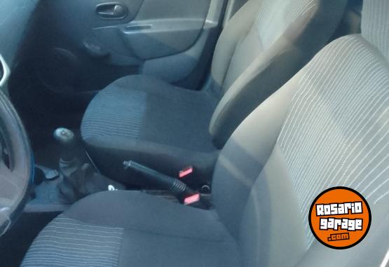 Autos - Renault Sandero 2017 GNC 119000Km - En Venta