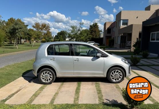 Autos - Volkswagen Up High 2017 Nafta 110000Km - En Venta