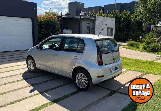 Autos - Volkswagen Up High 2017 Nafta 110000Km - En Venta