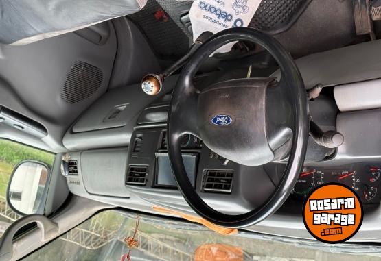 Camionetas - Ford F100 XLT cabina doble 2004 Diesel 400000Km - En Venta