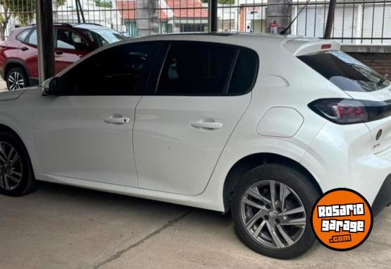 Autos - Peugeot 208 2022 Nafta 54000Km - En Venta