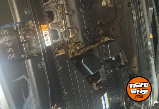 Camionetas - Hyundai Santa Fe 2013 Nafta 160000Km - En Venta