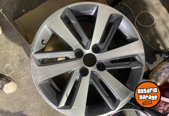 Accesorios para Autos - Llantas x2 para Peugeot 308 nuevas en caja - En Venta