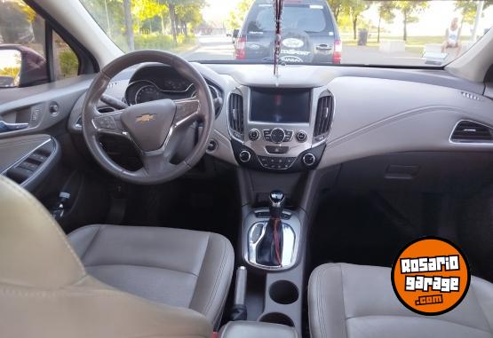 Autos - Chevrolet CruzeLTZ 2018 Nafta 93000Km - En Venta
