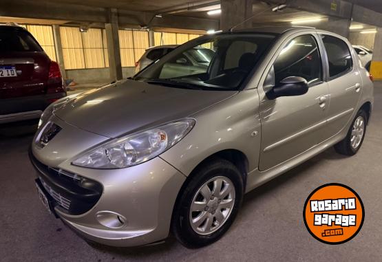 Autos - Peugeot 207 2012 Nafta 90000Km - En Venta