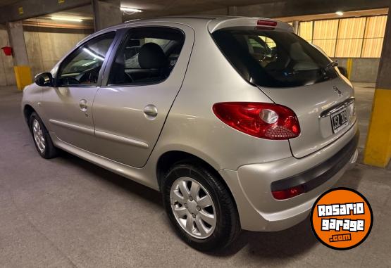 Autos - Peugeot 207 2012 Nafta 90000Km - En Venta