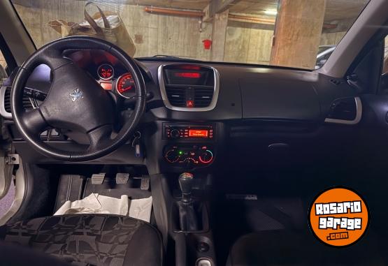 Autos - Peugeot 207 2012 Nafta 90000Km - En Venta