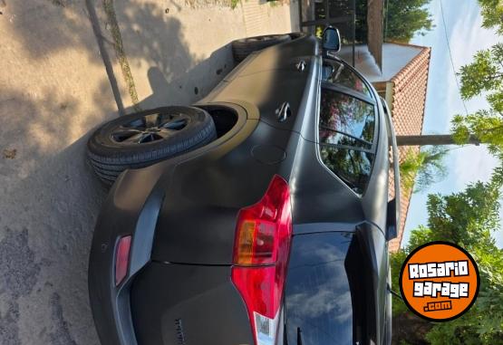 Camionetas - Toyota RAV4 2013 Nafta 250000Km - En Venta