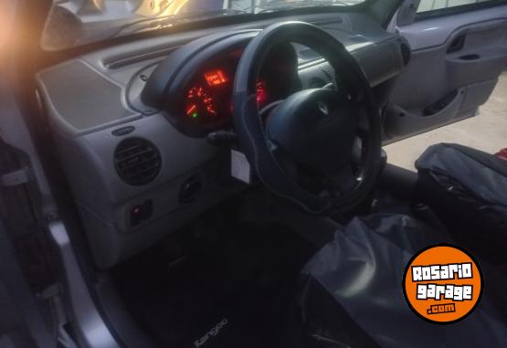 Utilitarios - Renault Kangoo 2013 Diesel 275000Km - En Venta