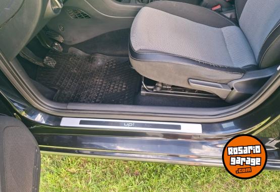 Autos - Volkswagen Up 2015 Nafta 168000Km - En Venta