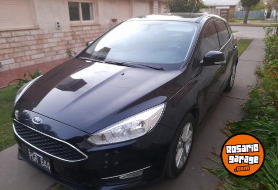 Autos - Ford Focus 2015 Nafta 155000Km - En Venta