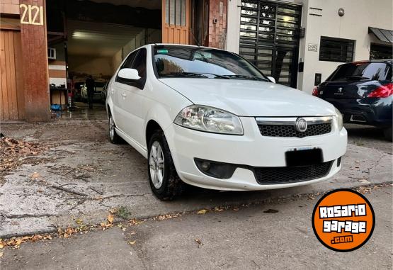 Autos - Fiat siena 2013 Nafta 250000Km - En Venta