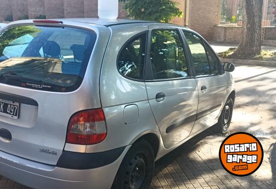 Autos - Renault SCENIC 2009 Nafta 134000Km - En Venta