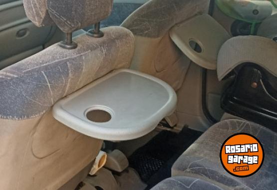 Autos - Renault SCENIC 2009 Nafta 134000Km - En Venta