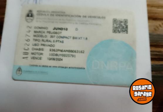 Autos - Peugeot 207 2011 Nafta 100000Km - En Venta