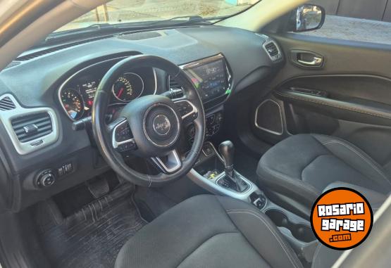 Camionetas - Jeep Compass 1ra mano permuto 2019 Nafta 102000Km - En Venta