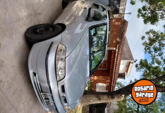 Autos - Fiat Siena 2003 Nafta 111111Km - En Venta