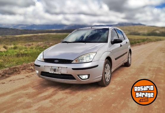 Autos - Ford Focus 2005 Nafta 226000Km - En Venta