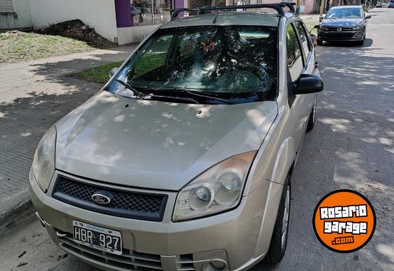 Autos - Ford Fiesta 2008 Nafta 241000Km - En Venta