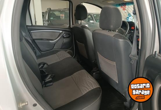 Autos - Renault DUSTER 2013 Nafta 146900Km - En Venta