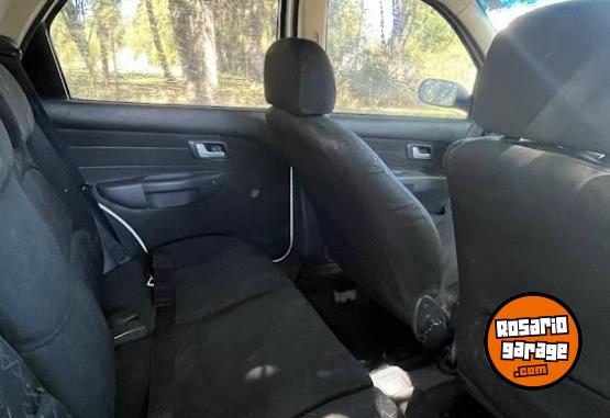 Autos - Fiat Palio Weekend Trekking 2010 Nafta 199200Km - En Venta