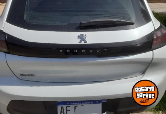 Autos - Peugeot 208 2021 Nafta 65000Km - En Venta