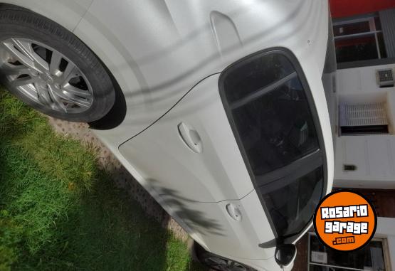 Autos - Peugeot 208 2021 Nafta 65000Km - En Venta