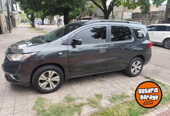 Autos - Chevrolet Spin 2019 Nafta 80000Km - En Venta