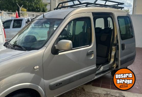 Utilitarios - Peugeot Kangoo authentique plus 2 2013 GNC  - En Venta