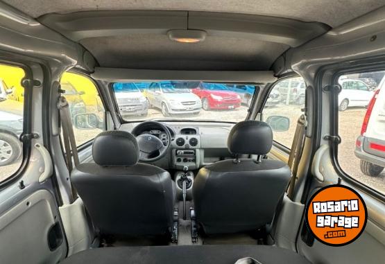 Utilitarios - Peugeot Kangoo authentique plus 2 2013 GNC  - En Venta