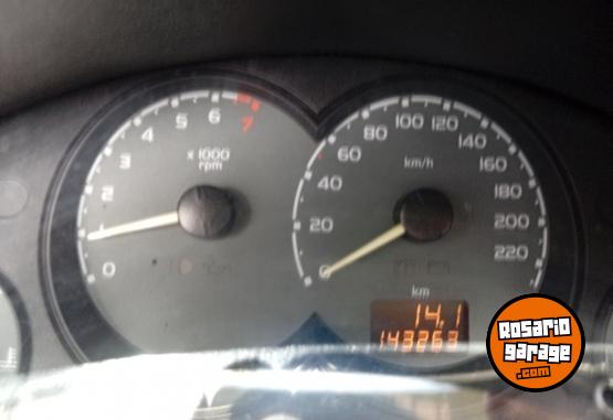 Autos - Chevrolet Corsa 2006 GNC 144000Km - En Venta