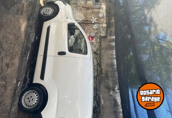 Utilitarios - Fiat Qubo 2014 GNC 250000Km - En Venta