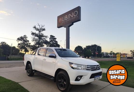 Camionetas - Toyota Hilux DC SRV 3.0 TDI 4x2 2018 Diesel 237700Km - En Venta