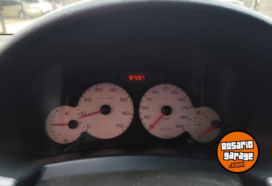 Utilitarios - Citroen Berlingo Multispace1.6HDI 2010 Diesel 187200Km - En Venta