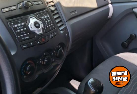 Camionetas - Ford RANGER 2016 Diesel 130000Km - En Venta