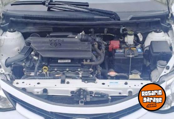 Autos - Toyota ETIOS XLS 2017 Nafta 167000Km - En Venta