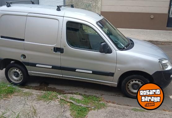 Utilitarios - Citroen Berlingo 2016 Diesel 179000Km - En Venta